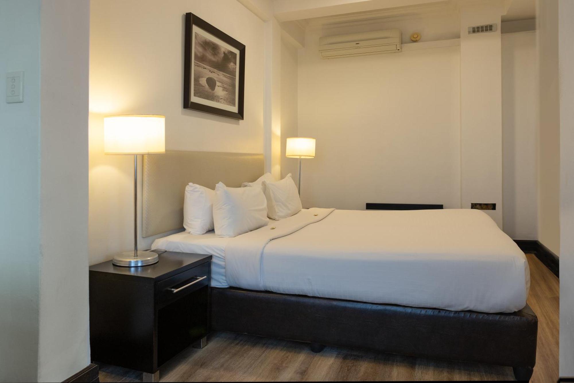 Parade Hotel Дурбан Экстерьер фото
