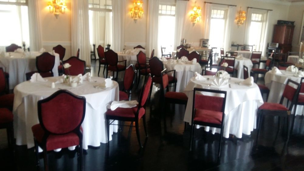 Parade Hotel Дурбан Экстерьер фото